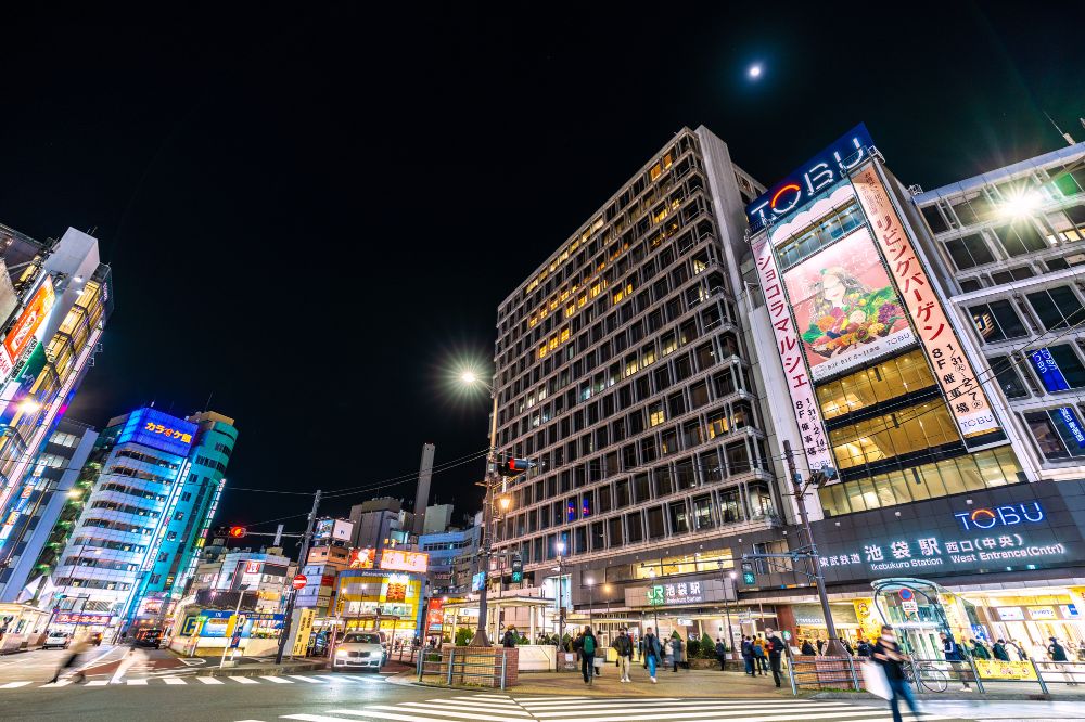 東京都豊島区池袋
